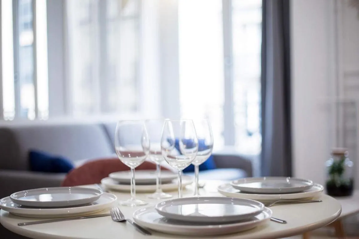 Cosy Proche Arc De Triomphe - 4p Apartment *